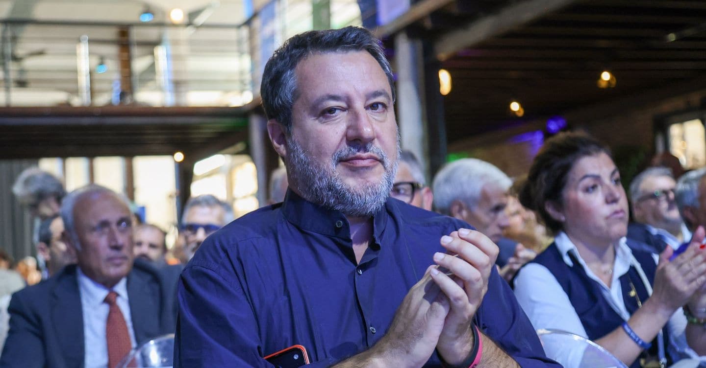 Lega: incomprensibile il no di FI a un contributo delle banche 