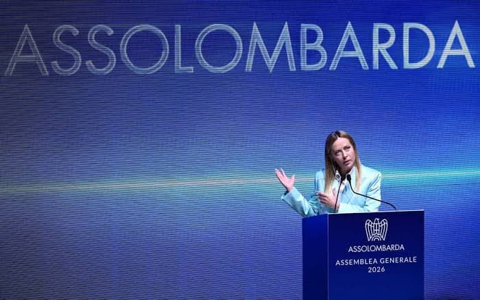 Meloni ad Assolombarda sfida l'UE: «L'Italia non è in Europa per dire sempre sì». Focus su energia e crescita