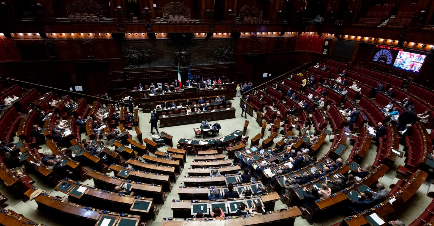 Governo in cortocircuito sul Pnrr, decreto bloccato alla Camera. A rischio 3 miliardi