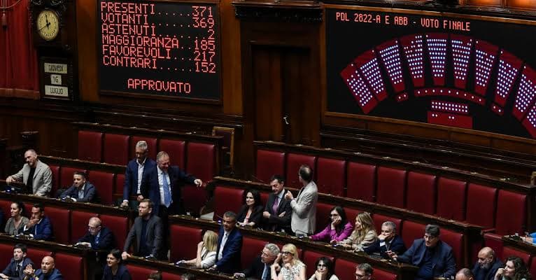 Ricorsi contro il Melonellum: sei aspetti sotto esame, la questione arriva alla Corte Costituzionale