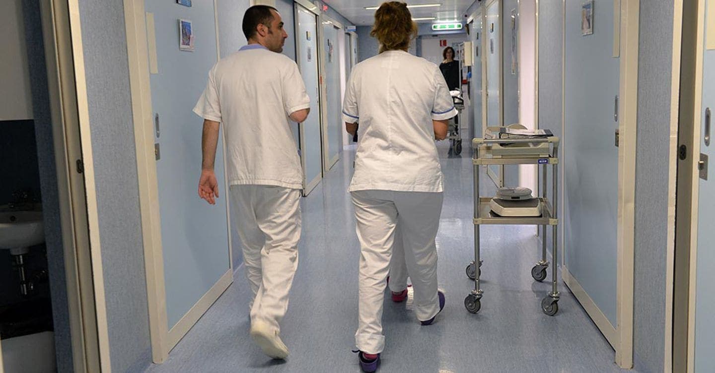 Intesa sul contratto della sanità: aumenti da 240 euro agli infermieri