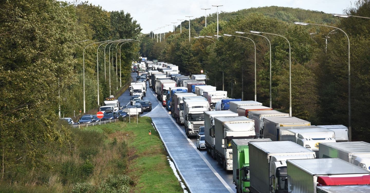 Caro carburanti, sui tax credit sarà corsa contro il tempo
