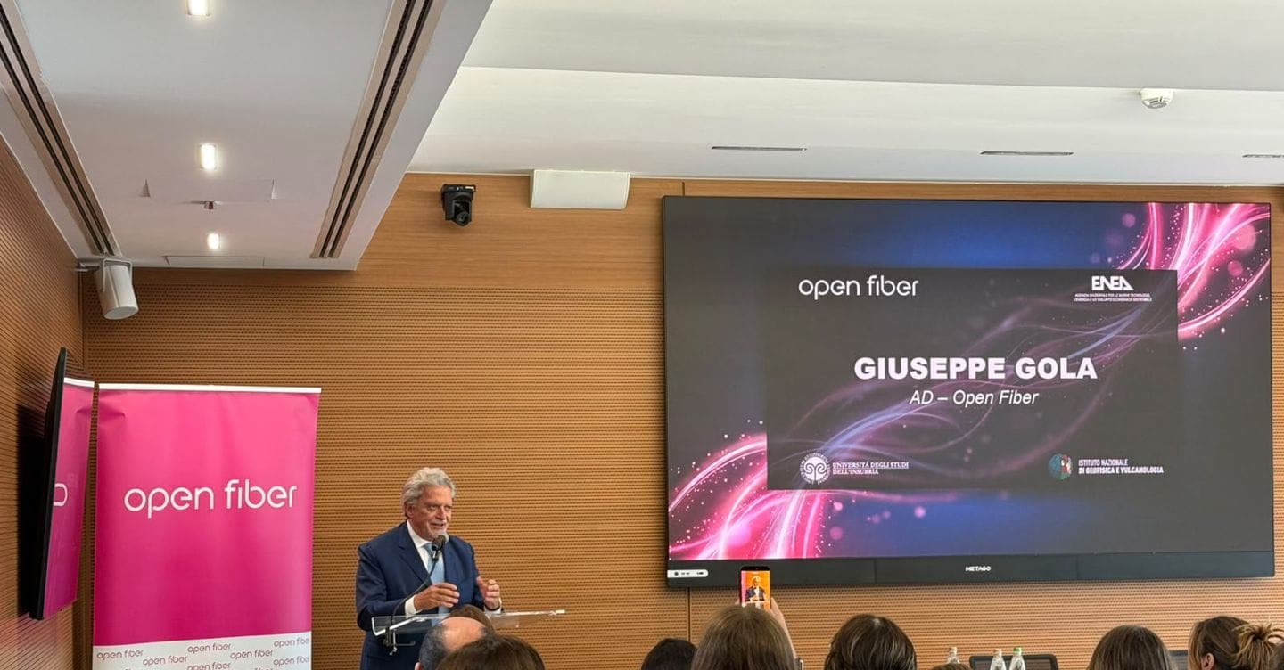Fibra ottica, da Pitigliano un modello di borgo digitale per i piccoli Comuni