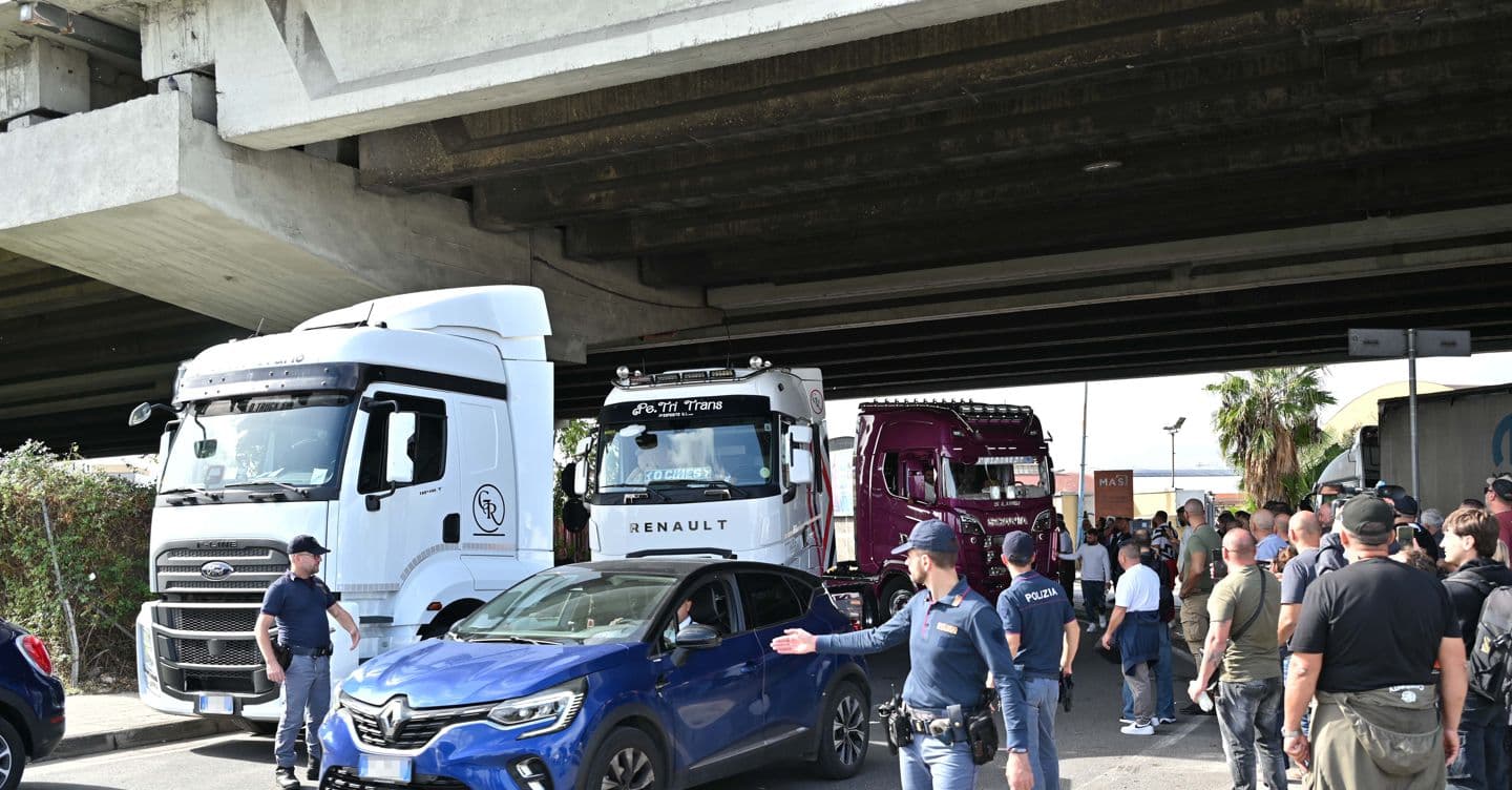 Autotrasporto, sbloccati i fondi: parte la corsa contro il tempo per chiedere i rimborsi sui rincari
