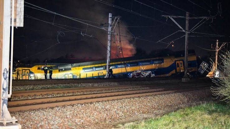 Treni bloccati per ore nei Paesi Bassi: possibile sabotaggio sulla rete ferroviaria