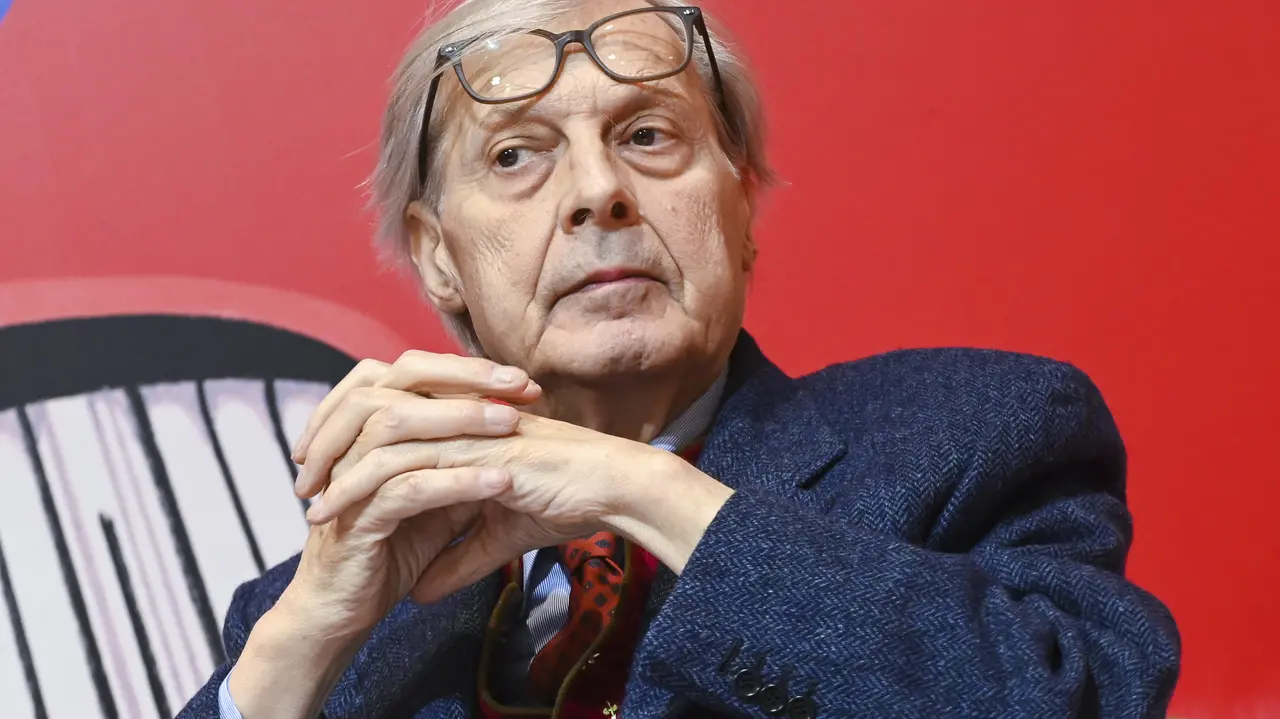 Vittorio Sgarbi ancora in terapia intensiva, la figlia Evelina: «L’ho trovato in una sofferenza profonda»