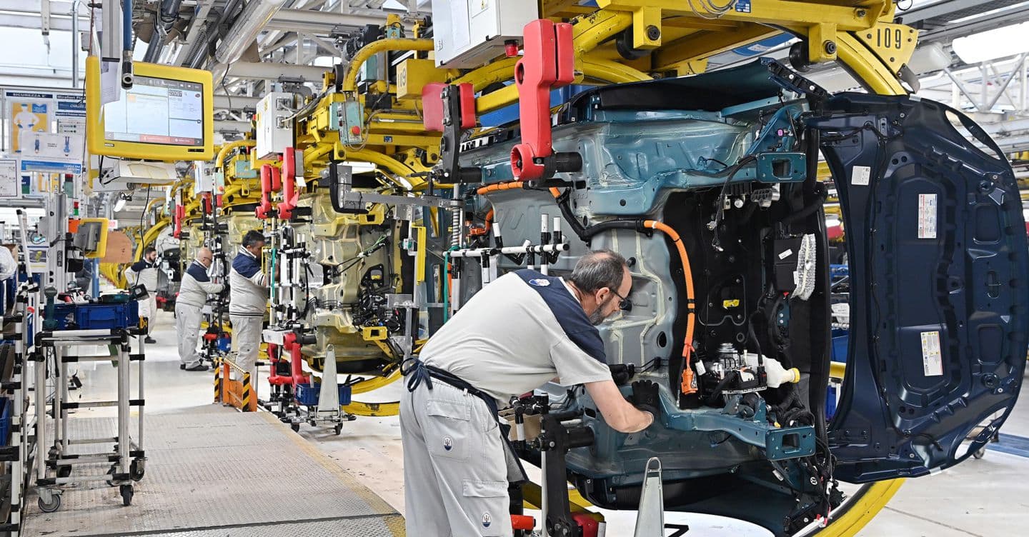 Automotive, per i mini contratti di sviluppo 300 milioni del Mimit