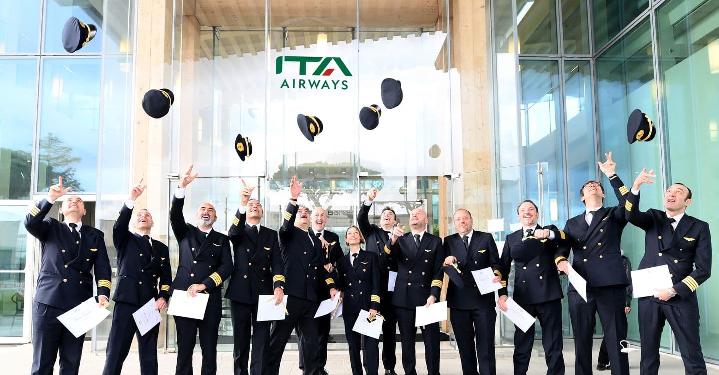 Ita Airways, al via il corso di formazione piloti: età minima 17 anni