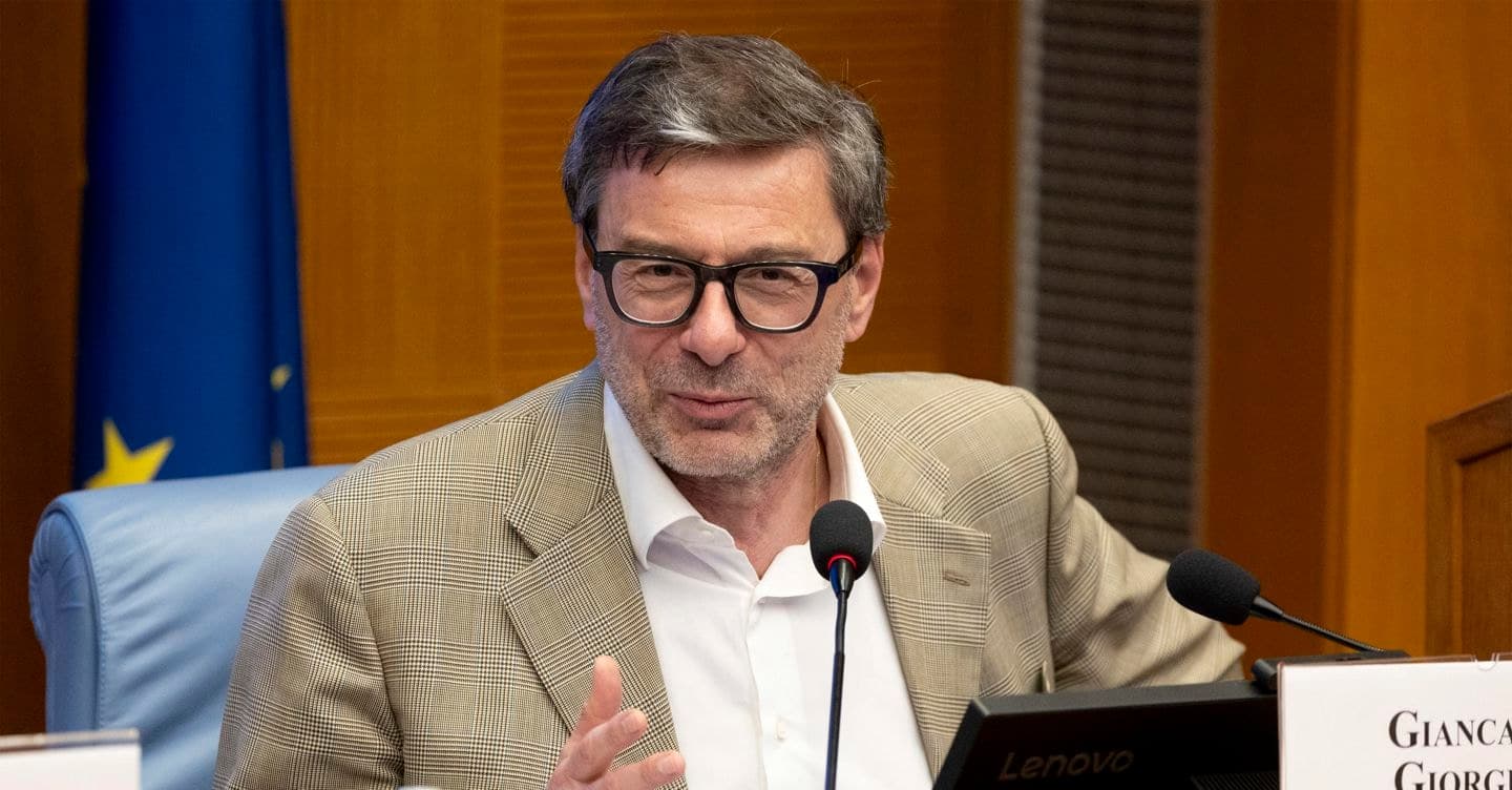 Rischi catastrofali, Giorgetti: «Governo pronto a sostenere le polizze per le famiglie»
