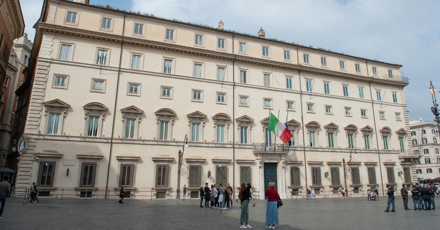 Manovra 2027, si apre il cantiere: allo studio la conferma di  detassazione rinnovi contratti e premi
