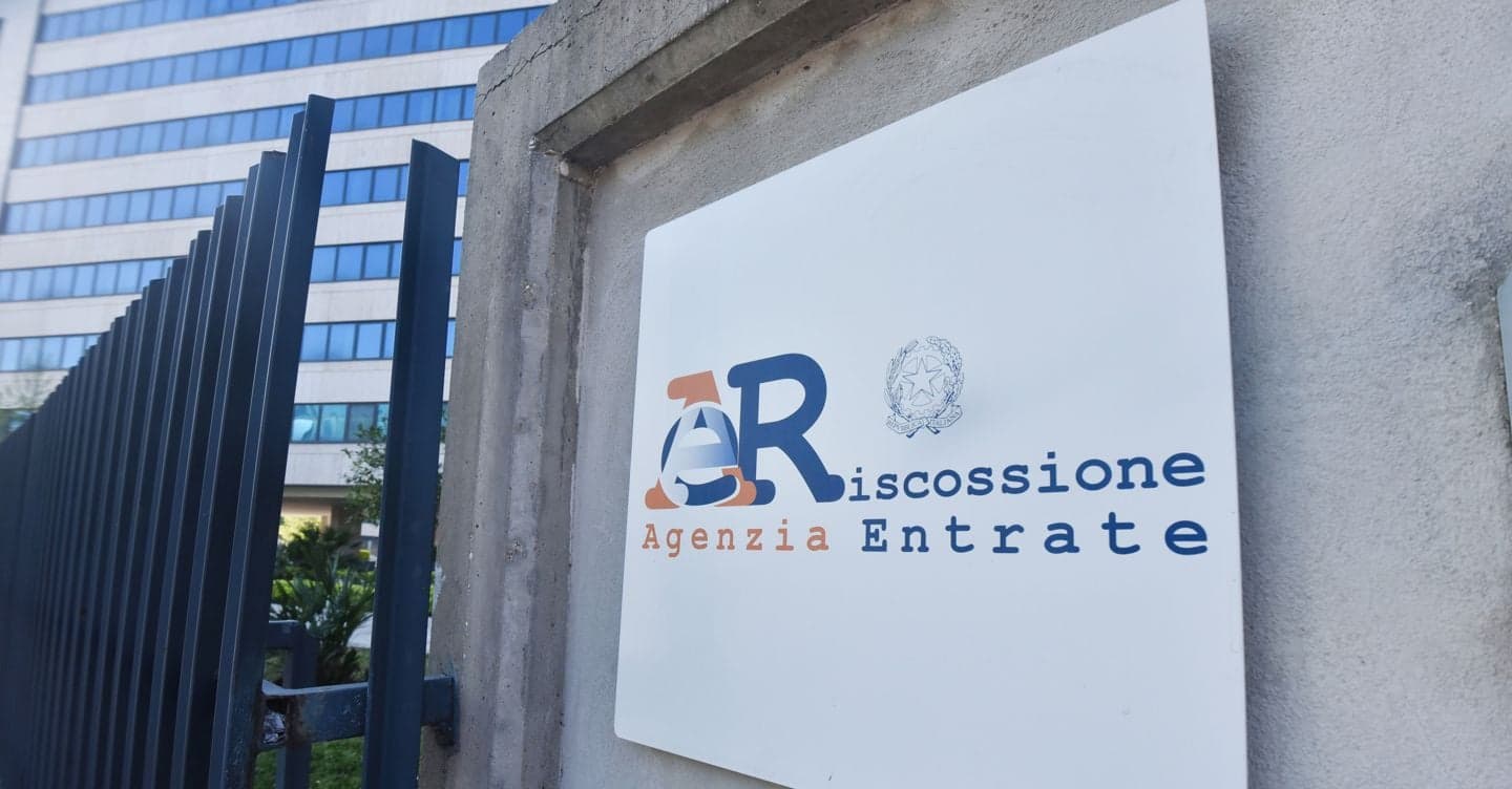 Multe e tasse, stop all’invio di cartelle e pignoramenti per 20 giorni ad agosto