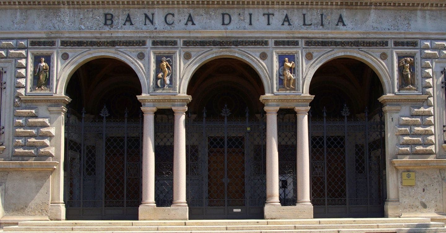Bankitalia non segue la Banca centrale olandese: nessun trasferimento delle riserve d’oro